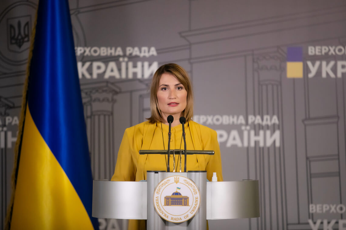 Масштабне тестування за міжнародними стандартами та підтримка медиків — Верховна Рада ухвалила закон «Голосу» для боротьби з COVID-19
