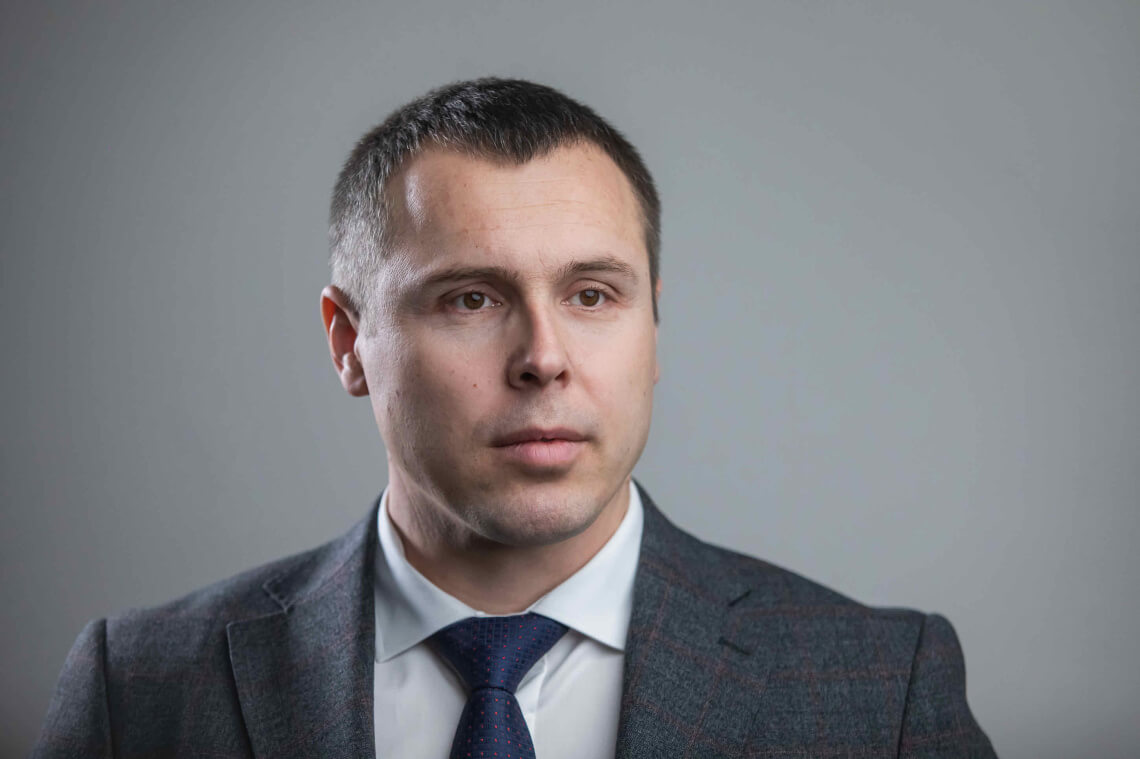 Близько 5,5 млрд доларів на оборону критично мало для держави, яка протистоїть РФ, — Роман Костенко вніс правки до бюджету-2022