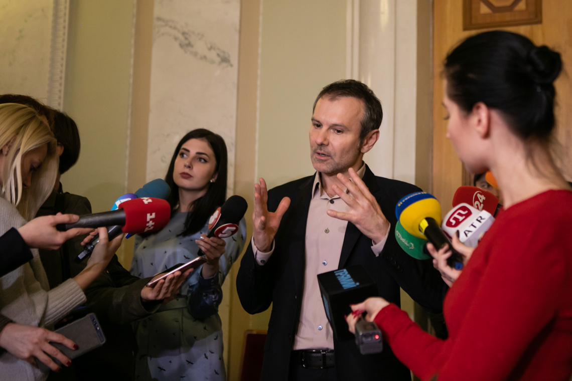 Партія «ГОЛОС» вимагає негайного внесення законопроекту щодо скасування депутатської недоторканності та початку парламентської реформи