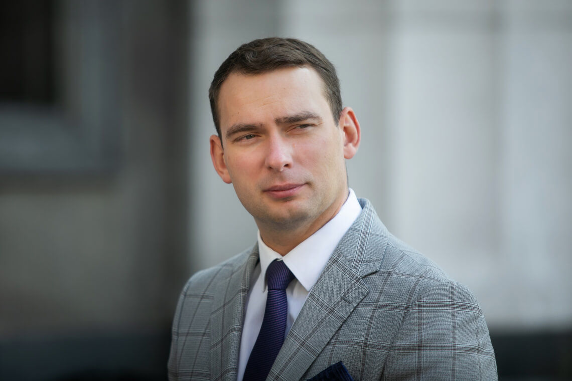 Додаткові податки і вторинні санкції: Ярослав Железняк про обмеження для бізнесу, що фінансує росію 