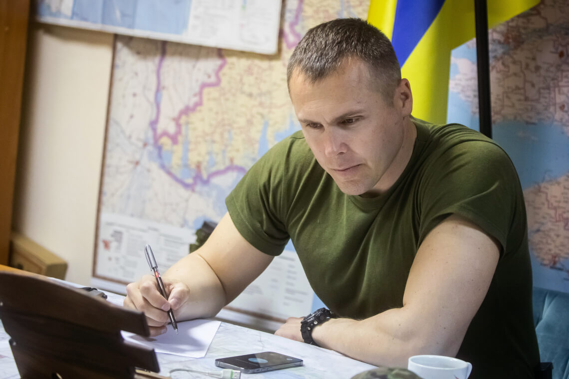 Ситуація на Півдні напружена, для активного наступу потрібно більше зброї, — Роман Костенко