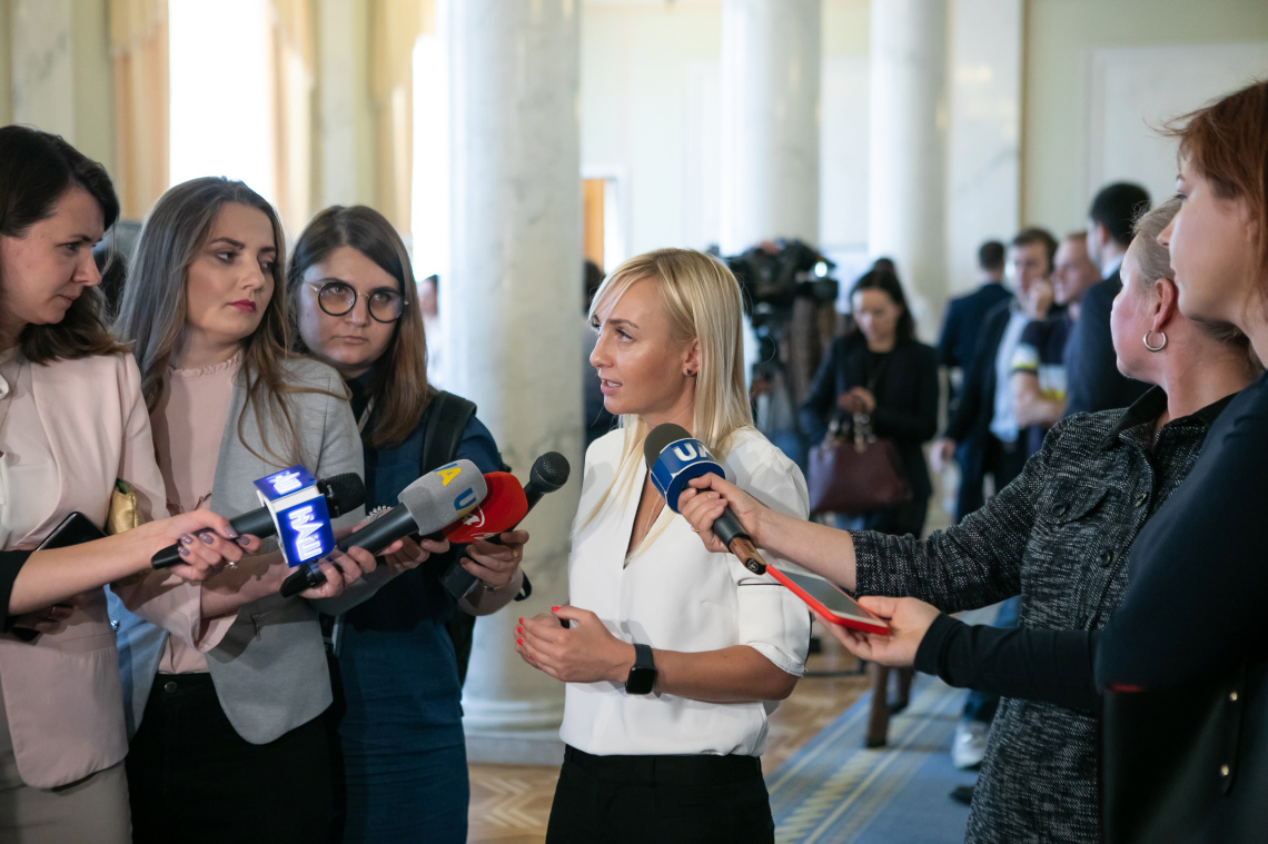 Кримінальну відповідальність за незаконне збагачення необхідно повернути в повному обсязі — законопроект «Голосу»